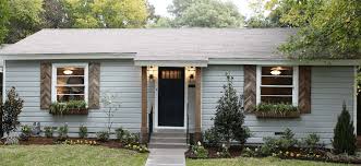 Fixer Upper Season 1 Episode 7 The North 40th Street Story House Paint Exterior Fixer Upper Season 1 Fixer Upper
