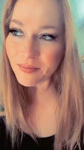 Cheryl Risner's Instagram, Twitter & Facebook