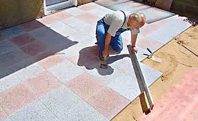 Terrasse Mit Betonplatten Selbst De Terrassenbelag Betonplatten Terrassen Belag