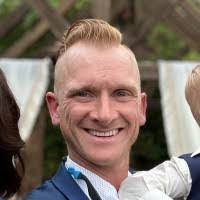 Matthew Hoss's Instagram, Twitter & Facebook