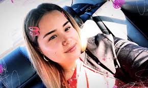 Chelsea Bauman's Instagram, Twitter & Facebook