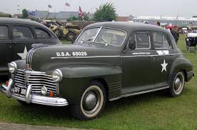1941 Pontiac Deluxe Torpedo Eight Metropolitan Sedan A Body Pontiac Plymouth Cars Classy Cars