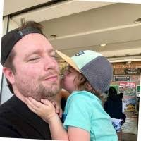 60+ perfiles de «Cartmill»