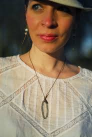 collier louise hendricks