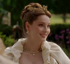 diamonds do sparkle, just look at her! #hannahdodd #francescabridgerton  #sarahchapman #bridgerton #bridgertonseason3 #enolaholmes2 #netflix  #perioddramas #colinandpenelope #polin #hannahdoddedit ...