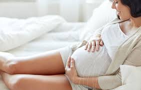 Dann hoffen wir, ihnen mit diesen seiten eine informative quelle zu all ihren fragen liefern zu können. Kuschelkleidung Fur Gemutliche Stunden Pretty Mom Dein Fachgeschaft Fur Schwangerschaftsmode