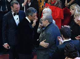 Per vincenzo mollica si è trattato dell'ultimo festival di sanremo: Vincenzo Mollica L Addio A Sanremo Fare Il Cronista E Il Mio Mestiere Ringrazio Tutti Voi Corriere It