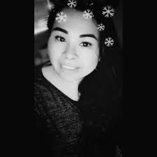 kari reyes (@kar11kar11)