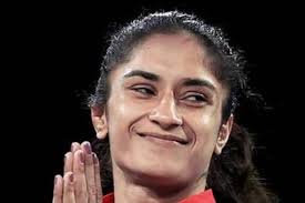 Vinesh phogat suffered a massive upset defeat at the olympic games after being pinned by belarus' vanesa kaladzinskaya in the 53kg quarterfinals to not only go out of the gold medal race but also face the risk of getting eliminated, here on thursday. Owwzadtd9ol5wm