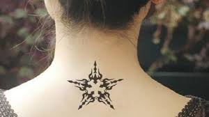 Terkeren 30 tato di kaki simple tatto minimalis di bagian bagian tubuh yang membuat wanita from blogunik com 15 tato tato bunga tato tato pergelangan kaki. Gambar Tato Kaki Simpel Ukira Gambar