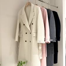 Áo khoác cashmere 2 hàng khuy 23 tuổi | vai len thời trang phù hợp
