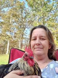 Would anyone like a free little chicken coop. Pick up Buff Point 🙂