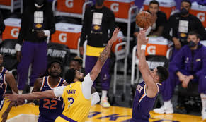 The lakers outshot the suns 70.4 percent to 26.1 percent in the quarter. Ppawxvd71sylmm