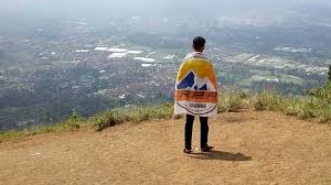Gunung putri no.184, jayagiri, lembang, kabupaten bandung barat, jawa barat, kodepos 40391. Gunung Putri Lembang Misteri Camping Tiket Masuk
