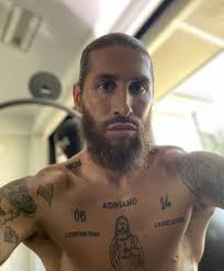 Sergio Ramos Lucio Ocho Nuevos Tatuajes En Su Pecho Que Significan Y Cuantos Tiene En Total Infobae