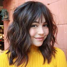 New Hairstyles That Make You Look Younger Haircuts For Medium Hair Long Hair Styles Medium Hair Styles
