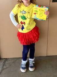 Diy One Fish Two Fish Shirt For Dr Suess Day Dr Seuss Shirts Dress Up Day Dr Seuss Costumes