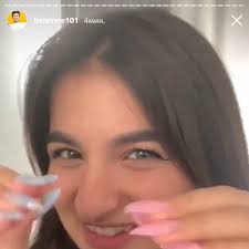 Белов выложил Амину( tenderlybae) БЕЗ МАСКИ!!!😯 ( удаленная история) 2025 