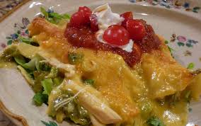 It's made with the best homemade enchilada sauce, and layered with corn tortillas, cheese, beans, and your favorite fillings. New Mexico Nomad Recipes Green Chile Chicken Enchilada Casserole