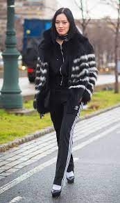 7 Practical Cool Outfits To Wear To A Winter Concert Fashion Teenage Cool Outfits New Years Eve Outfits