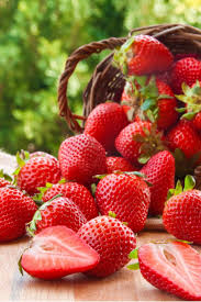 Salade De Fraises Ramene Ta Fraise Salade De Fraises Idee Recette