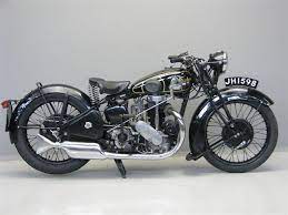 1932 Rudge Special Has The Wonderful Fishtail Exhaust Motos Antigas Motocicletas Motos