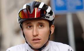 Jai Hindley, ganador del Giro 2022, estará en la línea de salida de la XLIV  Vuelta a Burgos