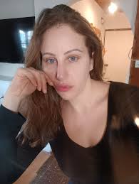 היי שמי אילן, אני מאמן כושר ותזונה(מלווה גם באונליין) בעל נסיון רב של שנים  עם תוצאות ועובדות מוכחות בשטח. אפילו הורדתי משהי 5 קילו ב3 שבועות! הבעל  מוזמן להגיע גם… דברו איתי