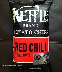 Kettle Brand Limited Batch Red Chili Potato Chips Pretty Good Nice Taste Much Better Than Lay S Sriracha Potato Chips Red Chili Chips