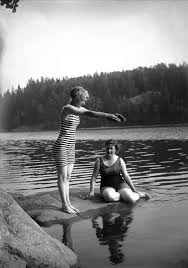 Storia del costume da bagno il novecento deabyday tv. Costume Da Bagno Wikipedia