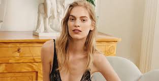 Search, discover and share your favorite vanessa axente gifs. Axente Vanessa Stella Mccartney Fotozasa