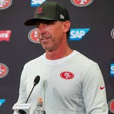 Social Media Is Falling In Love With Jaw-Dropping Foreign Fan Who Knew  Nothing About American Football But Was Still Going Wild At Florida Gators  Game (VIDEO) STORY IN COMMENTS