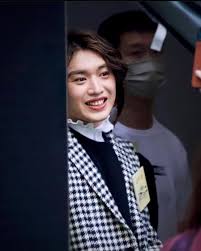 Their love for cinema and rich film collection, which they spent years developing, was the foundation for the creation of the israel film archive and the screening of quality films at the cinematheque. Instagram Mirror Kgy In 2021 Ps I Love Instagram Wallpaper