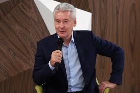 Мэр москвы рассказал, как столичные работодатели выполнили задачу по вакцинации сотрудников от коронавируса. Kandidat Sobyanin Blagoustrojstvo Dvorov Neobhodimo Provodit Kazhdye Sem Let Rossijskaya Gazeta