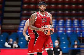 L'avversario stavolta era ben più forte, sarebbe stata una vittoria importante. Live Barcellona Olimpia Milano 87 71 Eurolega Basket In Diretta Crollo Milanese Nel Finale Oa Sport