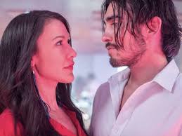 Elle-Máijå Tailfeathers