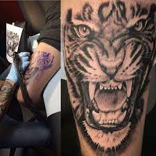 Tattoo Snarling Tiger By Johnny Benning The Sinner And Saint Aachen Upper Leg Tattoos Tiger Tattoo Animal Tattoo