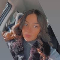 Joanna Gomes's Instagram, Twitter & Facebook