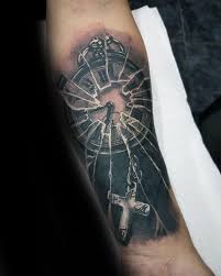 Some use it as a reminder of their family or a symbol for a loved one. 50 3d Cross Tattoo Designs For Men Jesus Ink Ideas