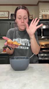 MAKE YOURSELF A PRIORITY 👏🏼 #bariatric #vsg #healthjourney  #investinyourself