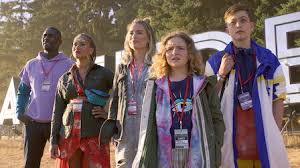 During their time at the resort, they each have experiences affecting their lives, and their problems become apparent. Turn Up Charlie Netflix Offizielle Webseite