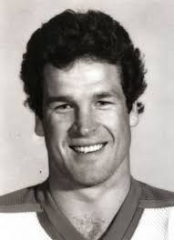 Player photos for the 1985-86 Edmonton Oilers at hockeydb.com
