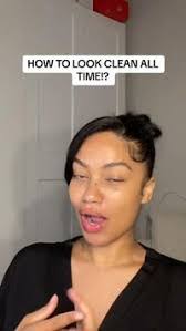 Selma Wallace's Instagram, Twitter & Facebook