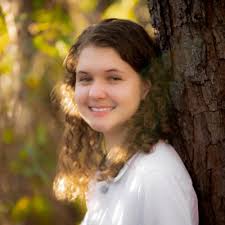 I am ecstatic to announce that I have accepted a position as a Senate Aide  in the office of Senator Steve Gooch for the 2023 legislative session.  Thank you to everyone facilitating