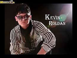 El álbum cuenta con 19 sencillos, incluyendo algunos éxitos que han sido liberados antes como. Biografia De Kevin Roldan Musica Com