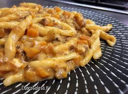 We did not find results for: Strozzapreti Con Zucca Porcini E Taleggio