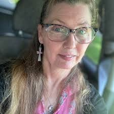 Snappy Sister Live Sale