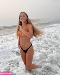 Abby Champlin Leaks - Unfiltered and uncensored