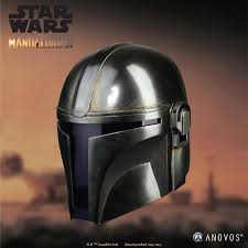 Mandalorian helmet (as seen in episodes four, five, and six) indulge your inner nerd with the wearable prop helmet and the revisited helmet art piece. The Mandalorian Helmet 1 1 Scale Wearable Replica By Anovos