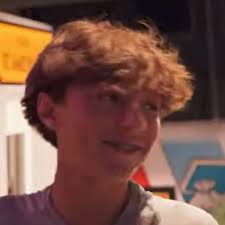 Explore personalized AI characters related to “chase fgteev"|PolyBuzz